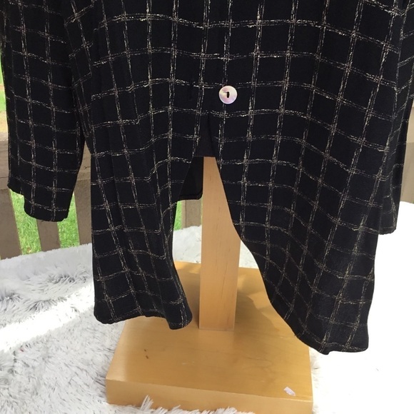 Lauren Lee Black Button Down Blouse med - Picture 3 of 16